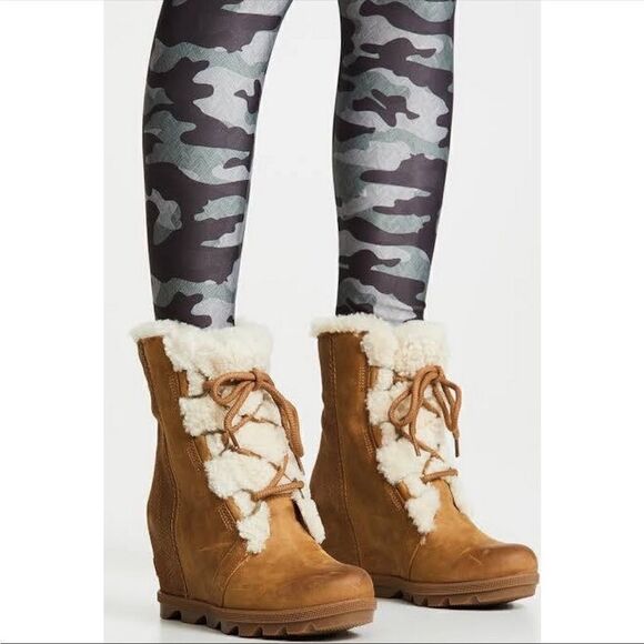 Joan of Arctic Wedge in Camel Brown in size 9.5 Shearling - Picture 3 of 13